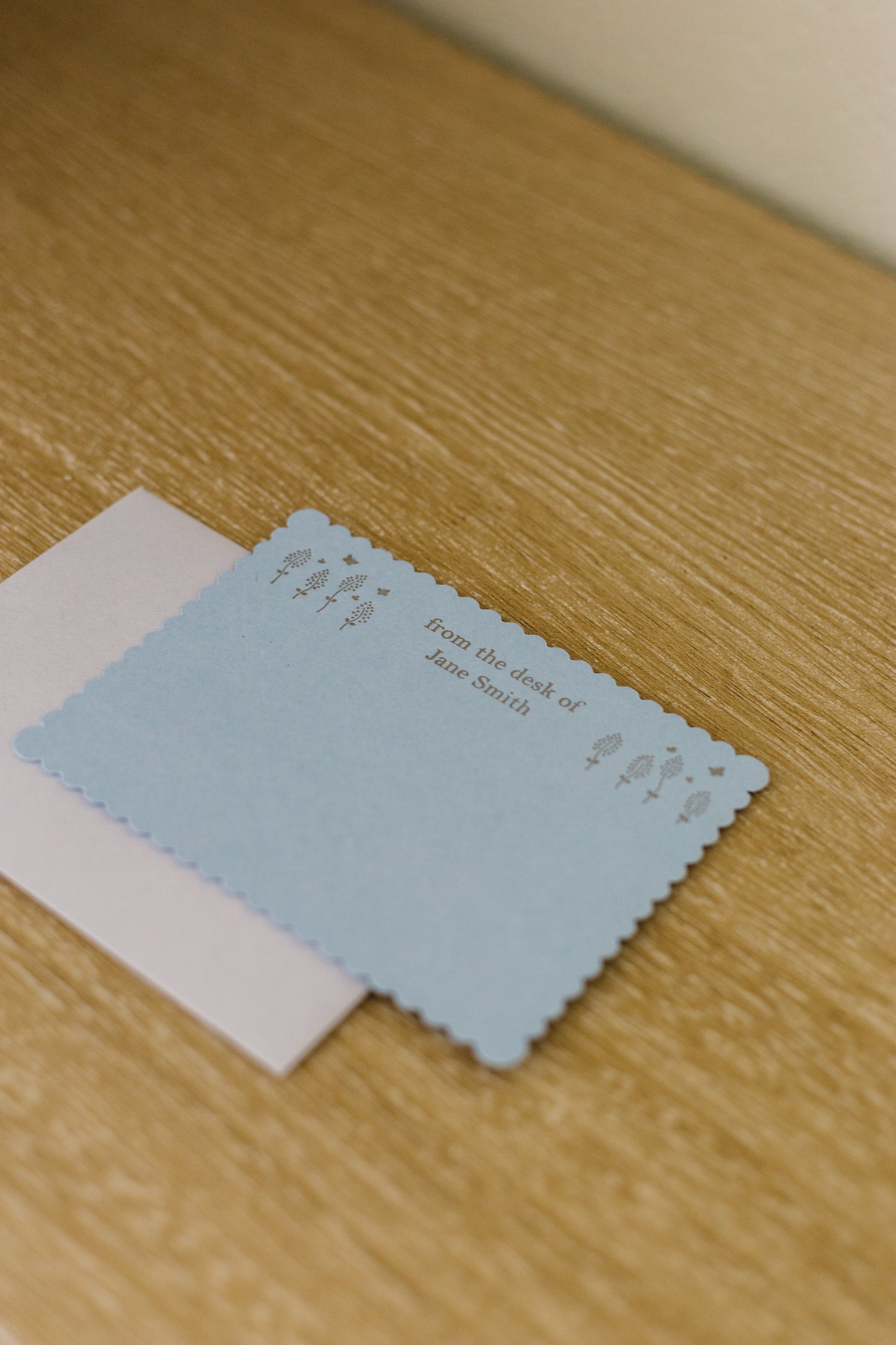 Custom Desktop Stationery | Wildflower Letterpress Scalloped Flat Note Card Set
